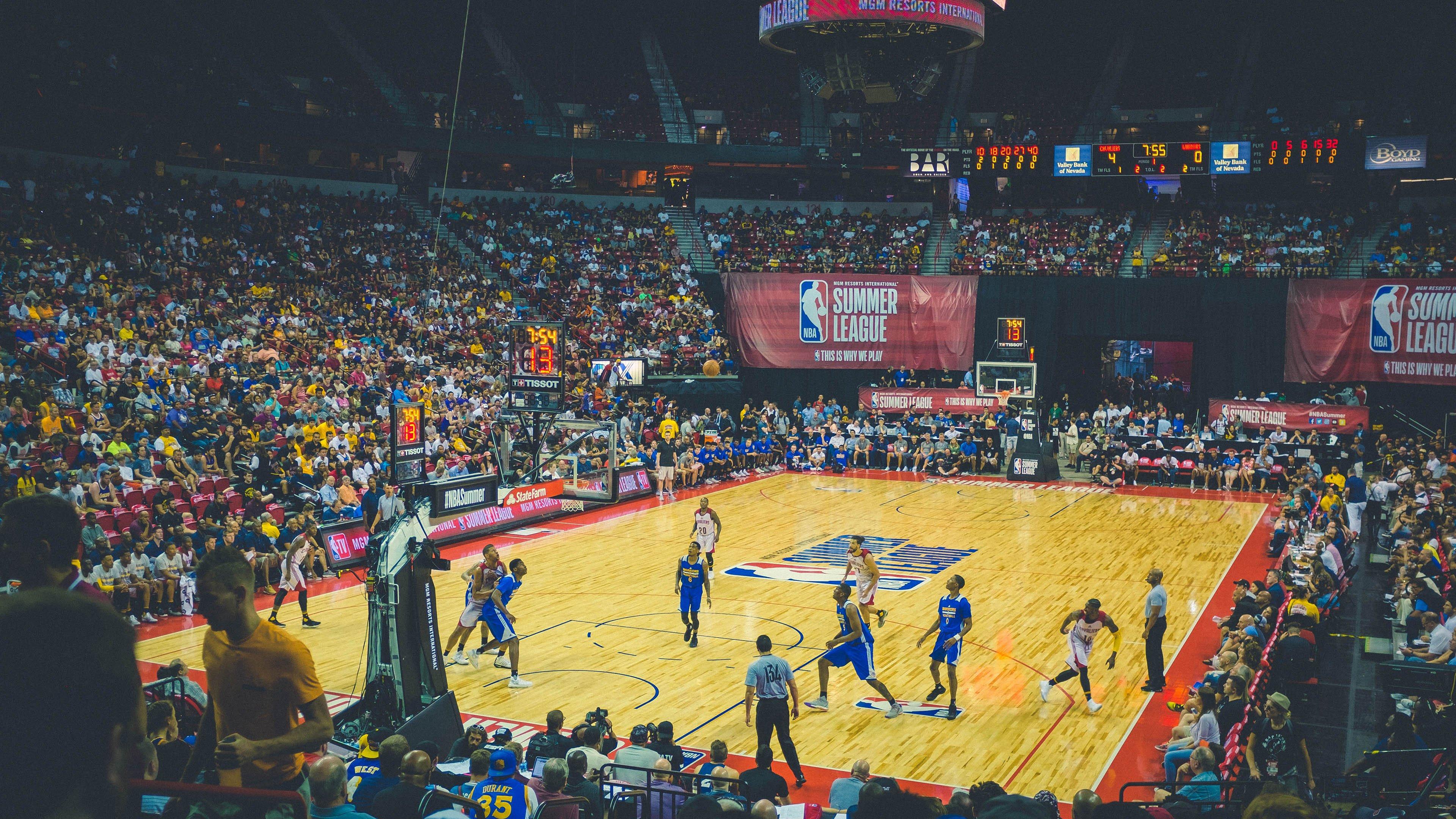 为名所困的一生，达拉斯独行侠队徽演变史