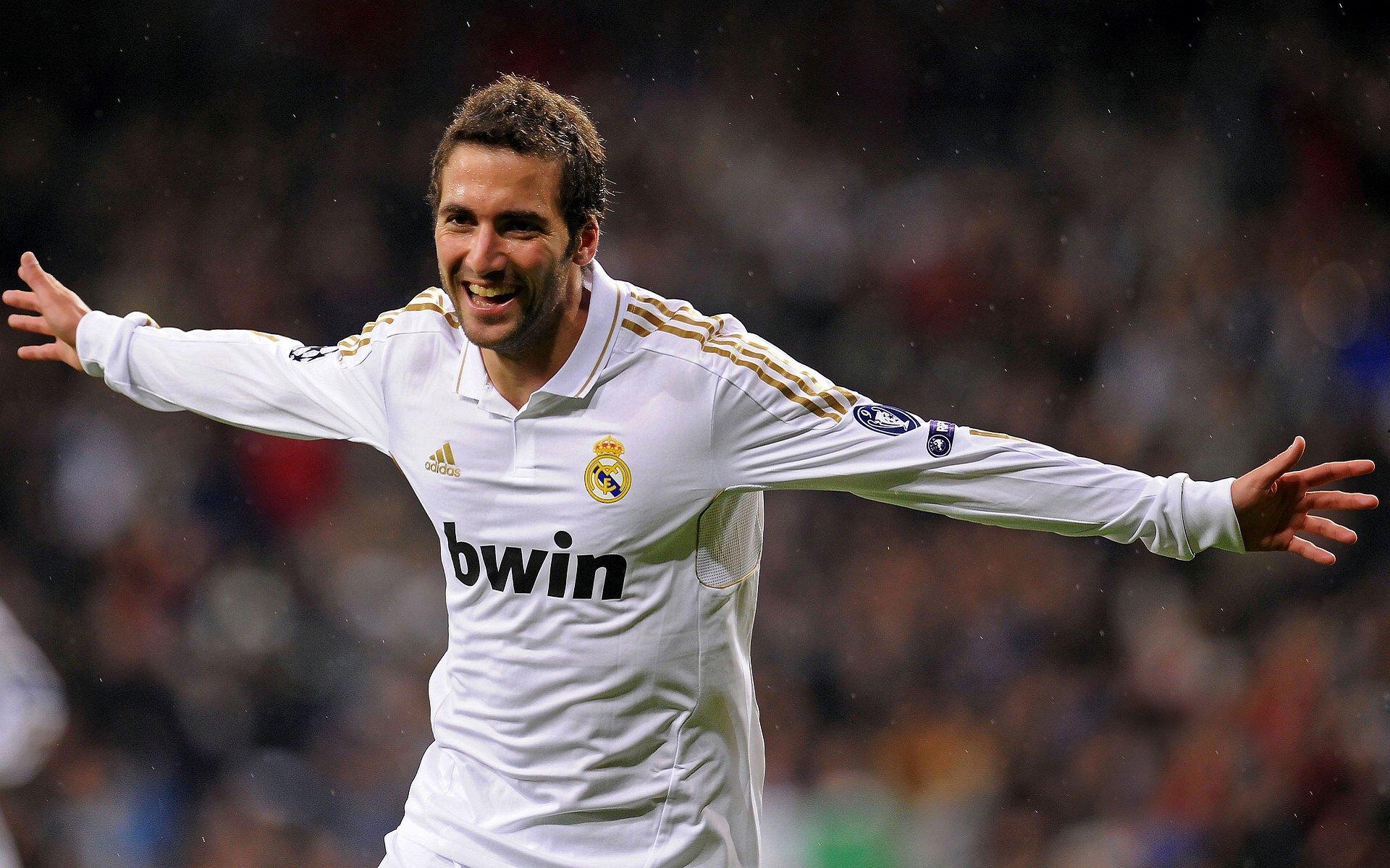 意媒曝黄潜有意买断拉法-马林，皇马保留回购权或成转会关键