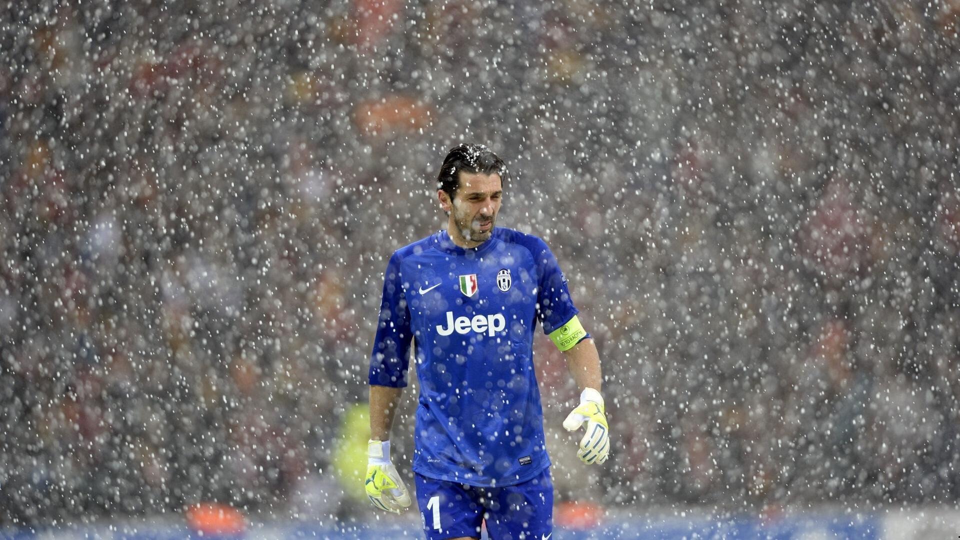 Uzi领衔S12守塔人公益赛落幕 电竞力量点亮文化遗产守护之光